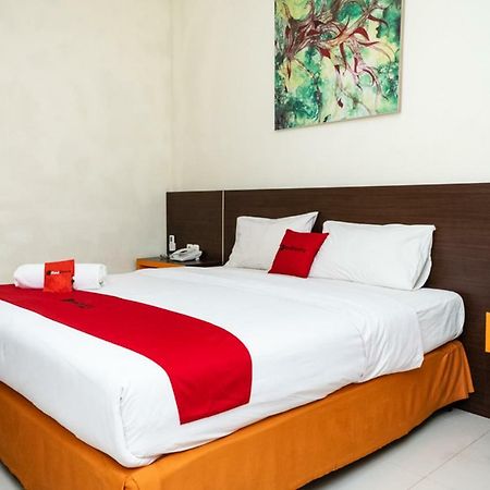 Reddoorz @ Pelita Raya Rappocini Hotell Makassar Exteriör bild
