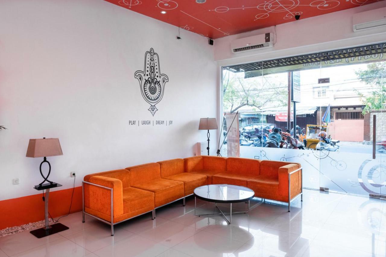 Reddoorz @ Pelita Raya Rappocini Hotell Makassar Exteriör bild