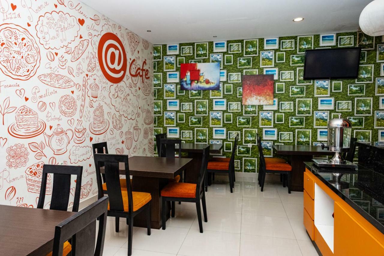 Reddoorz @ Pelita Raya Rappocini Hotell Makassar Exteriör bild