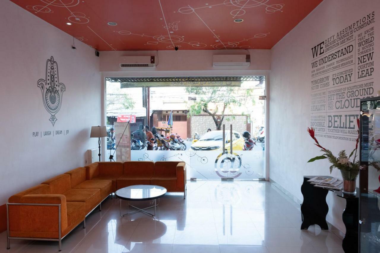 Reddoorz @ Pelita Raya Rappocini Hotell Makassar Exteriör bild